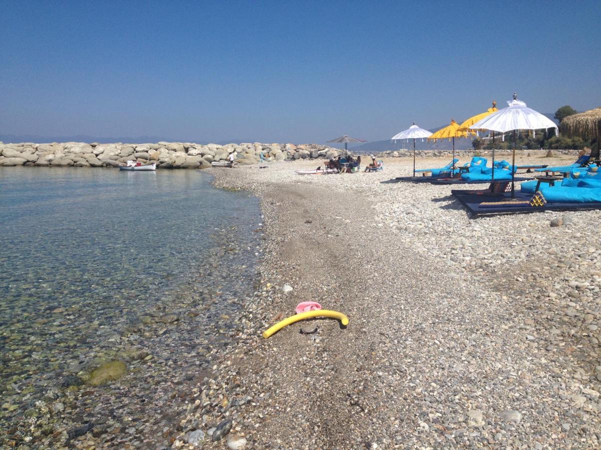 Agali 2 Maizonette Front Of The Sea Apartment Akrogiali Exterior foto