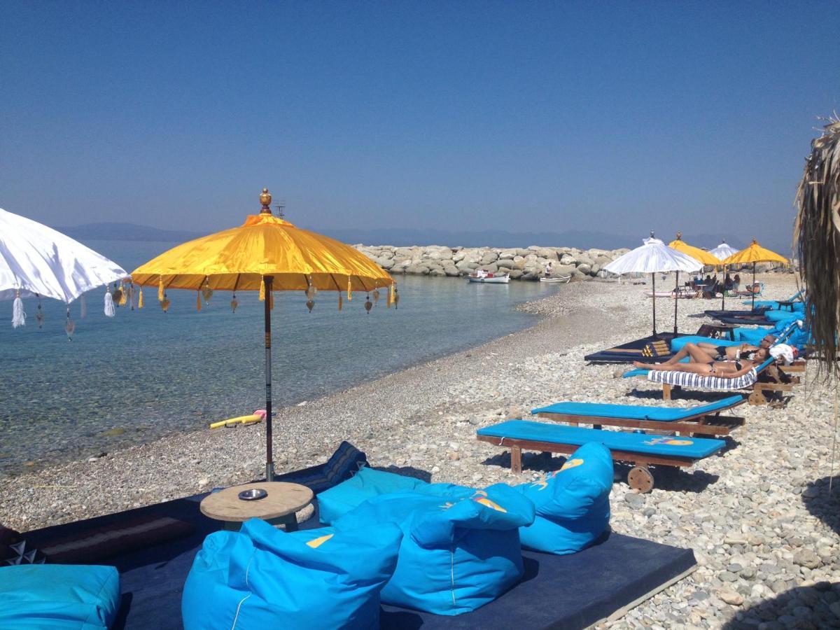 Agali 2 Maizonette Front Of The Sea Apartment Akrogiali Exterior foto