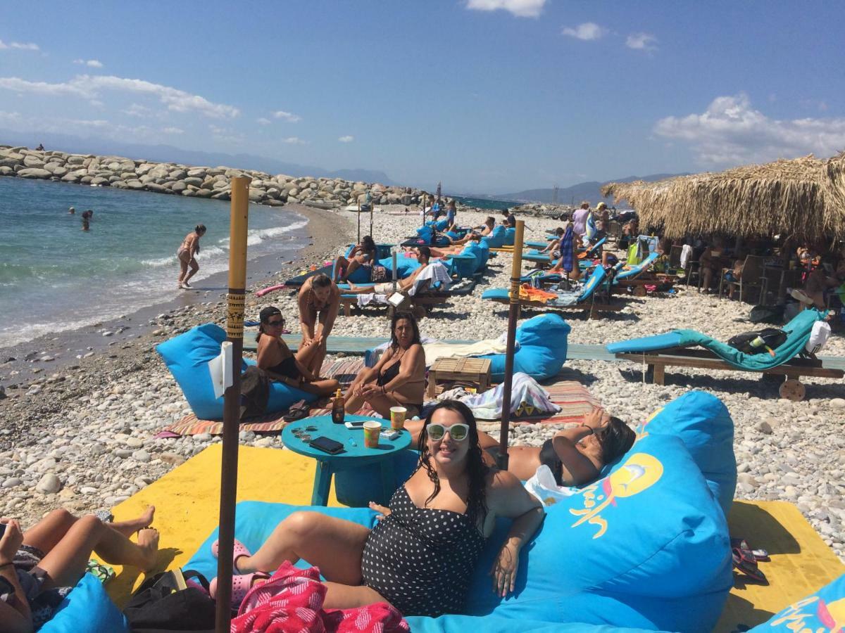 Agali 2 Maizonette Front Of The Sea Apartment Akrogiali Exterior foto